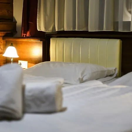 Gasthuis Zum Jaegerwirt 3*