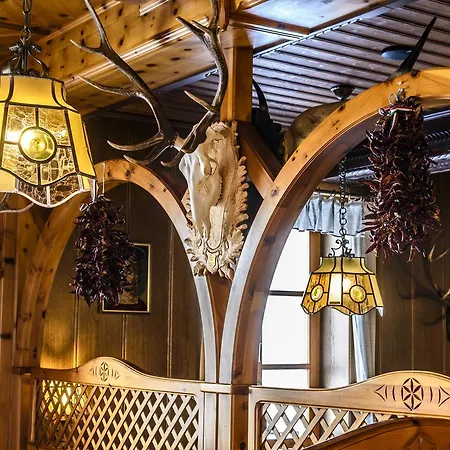 Zum Jaegerwirt 게스트하우스 3*