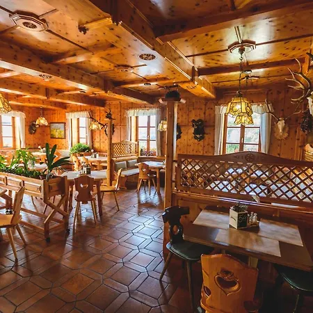 Zum Jaegerwirt 3* Mariazell