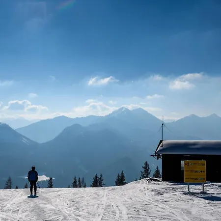 Zum Jaegerwirt Gasthuis 3*