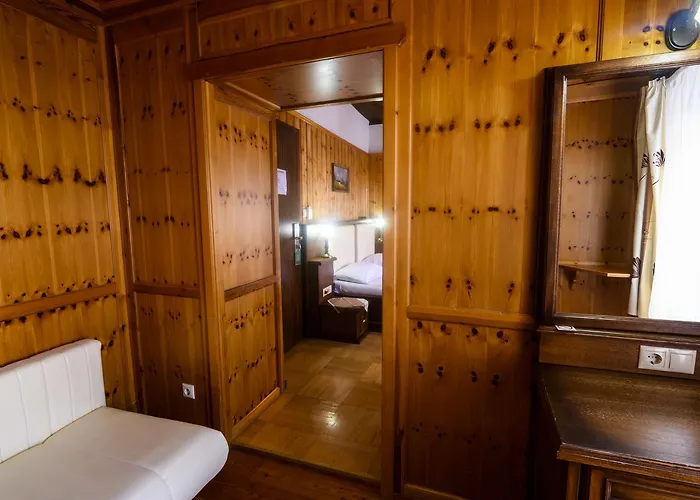 Zum Jaegerwirt 招待所