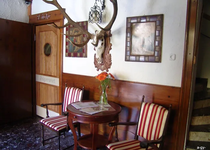 招待所 Zum Jaegerwirt